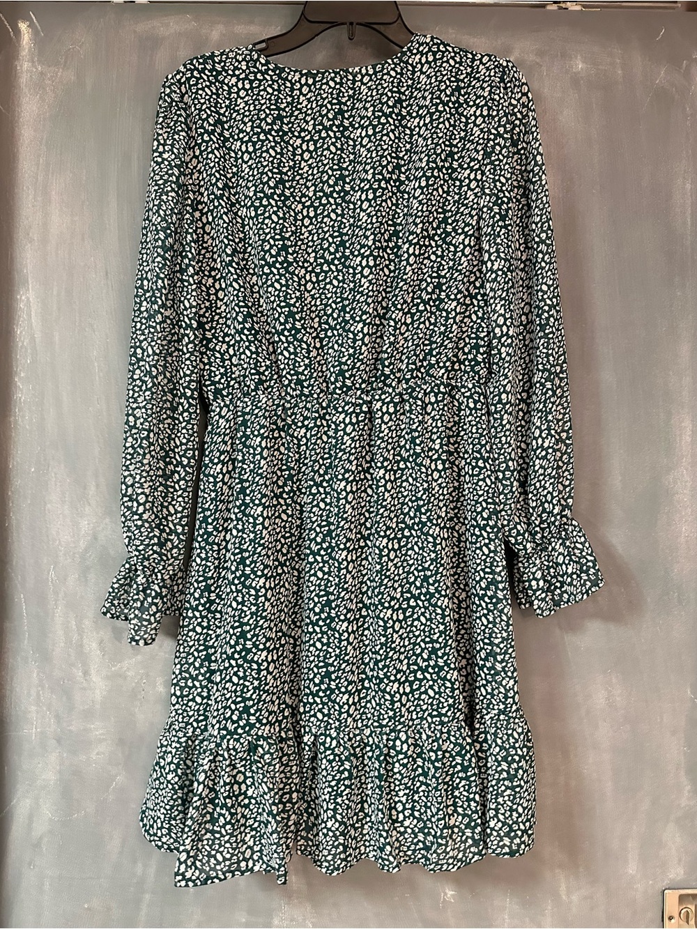 Long Sleeve Green Floral Print Dress